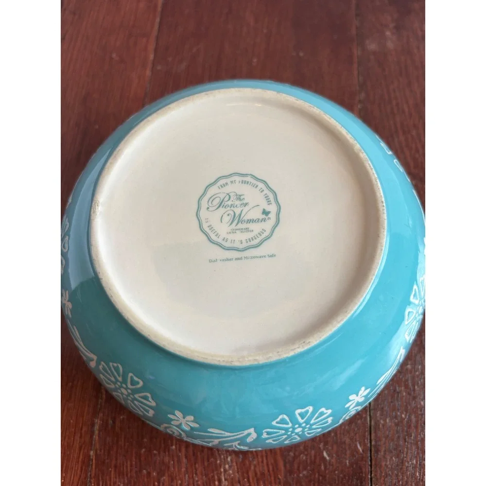 The Pioneer Woman Teal Floral Embossed Stoneware Batter Bowl with Pour Spout 8in